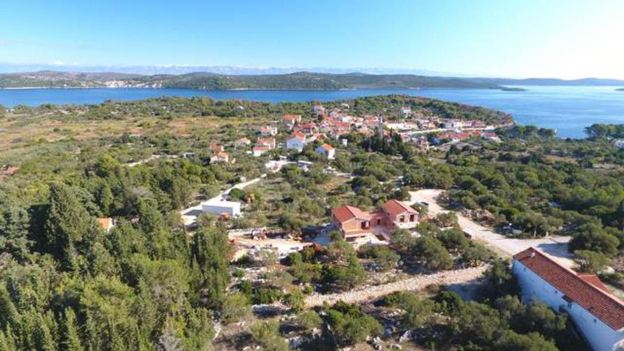Apartments Irena Božava Εξωτερικό φωτογραφία