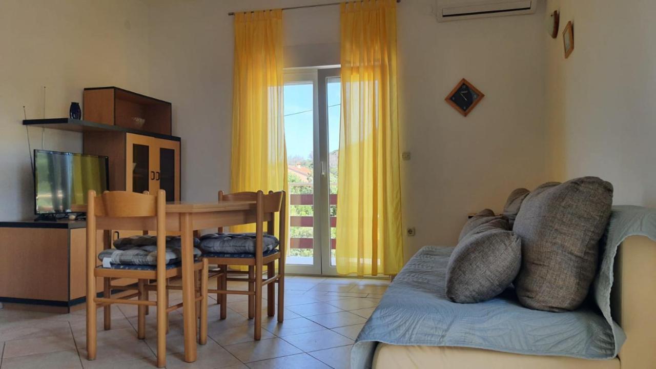 Apartments Irena Božava Εξωτερικό φωτογραφία