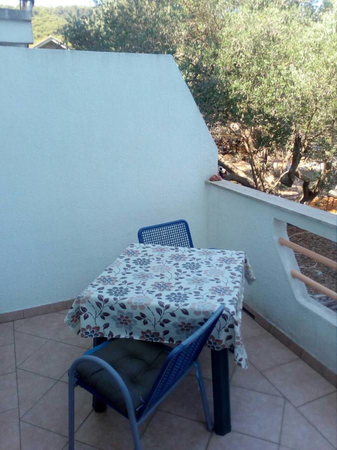 Apartments Irena Božava Εξωτερικό φωτογραφία